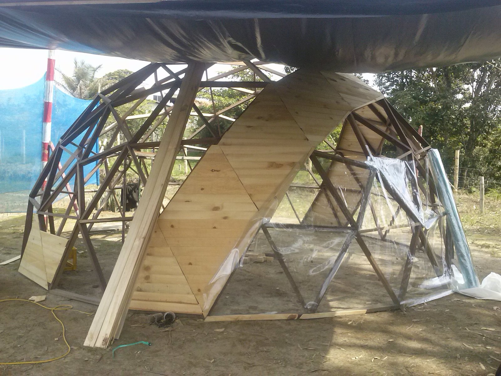 Estructura completa e inicio de cubierta